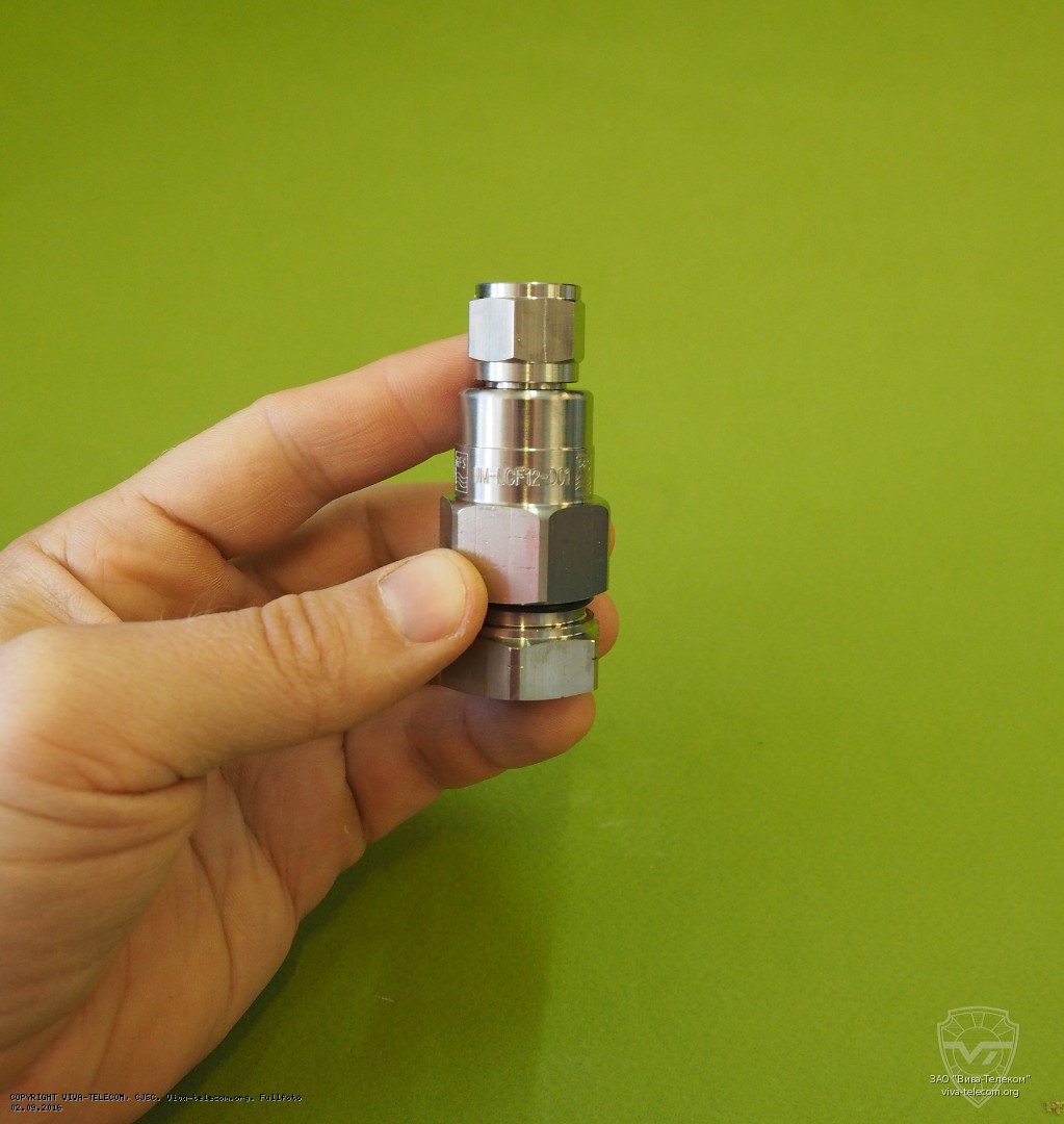 �� ������ RFS NM-LCF12-D01 � �����