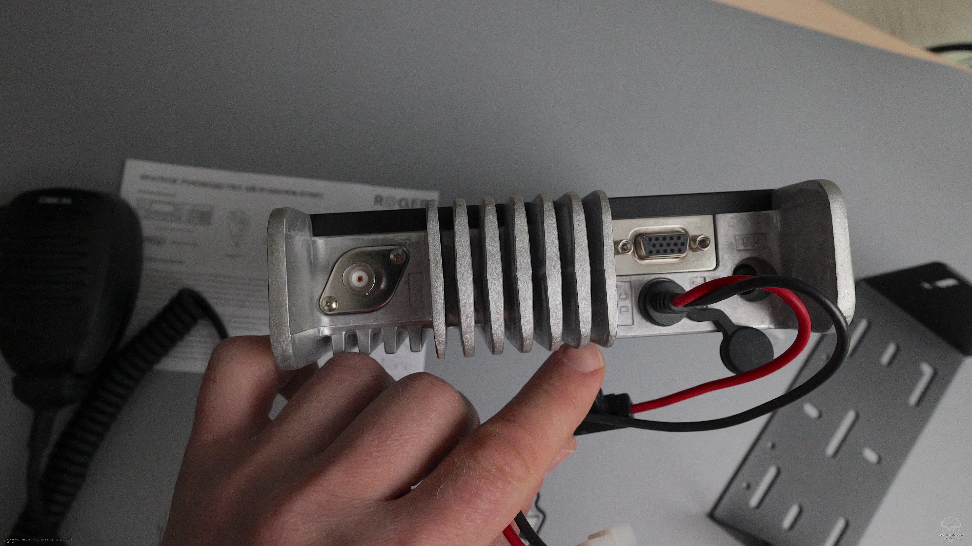 ��� ������������ Roger KM-R100 �����