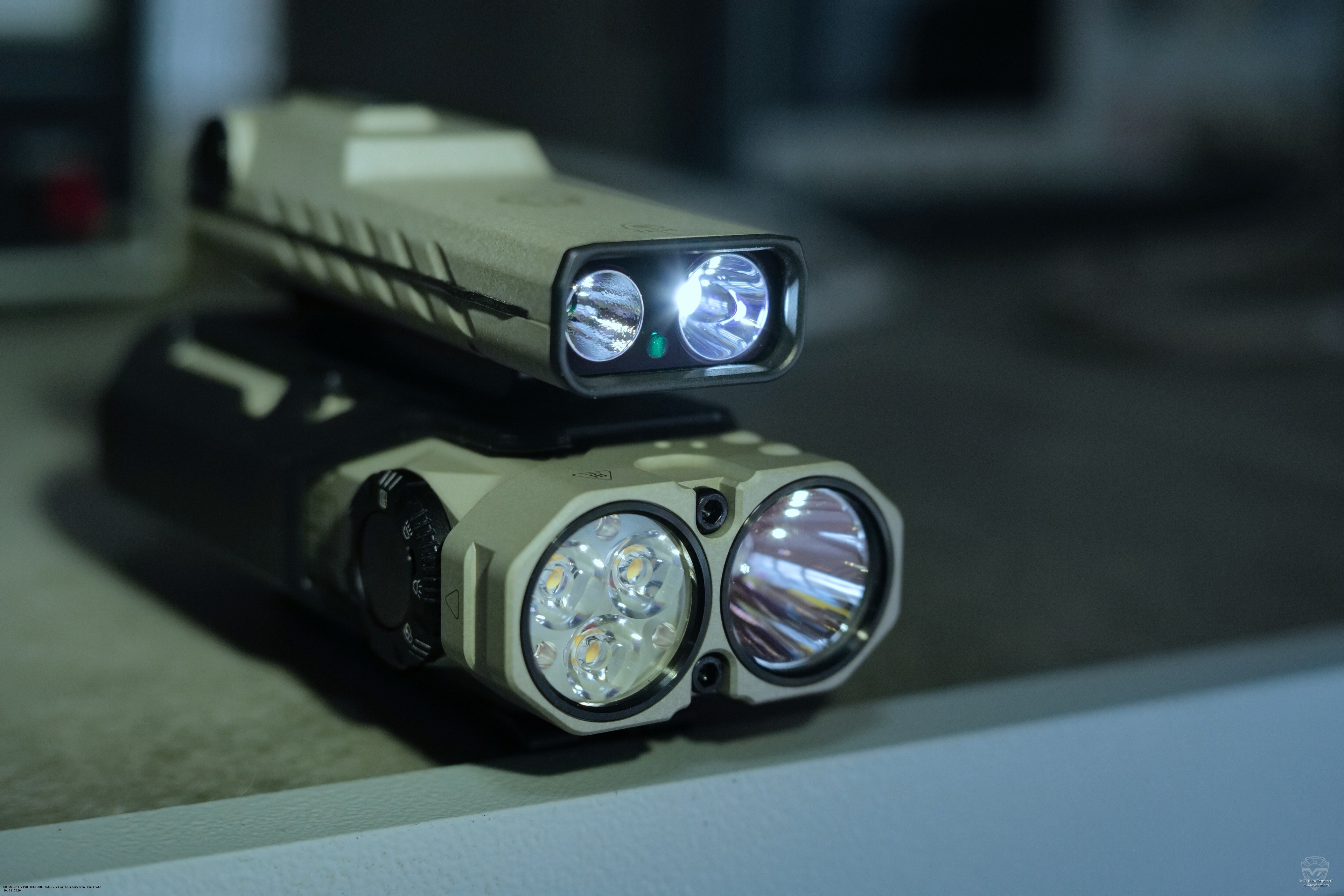 �������� ���� ������ RovyVon E60