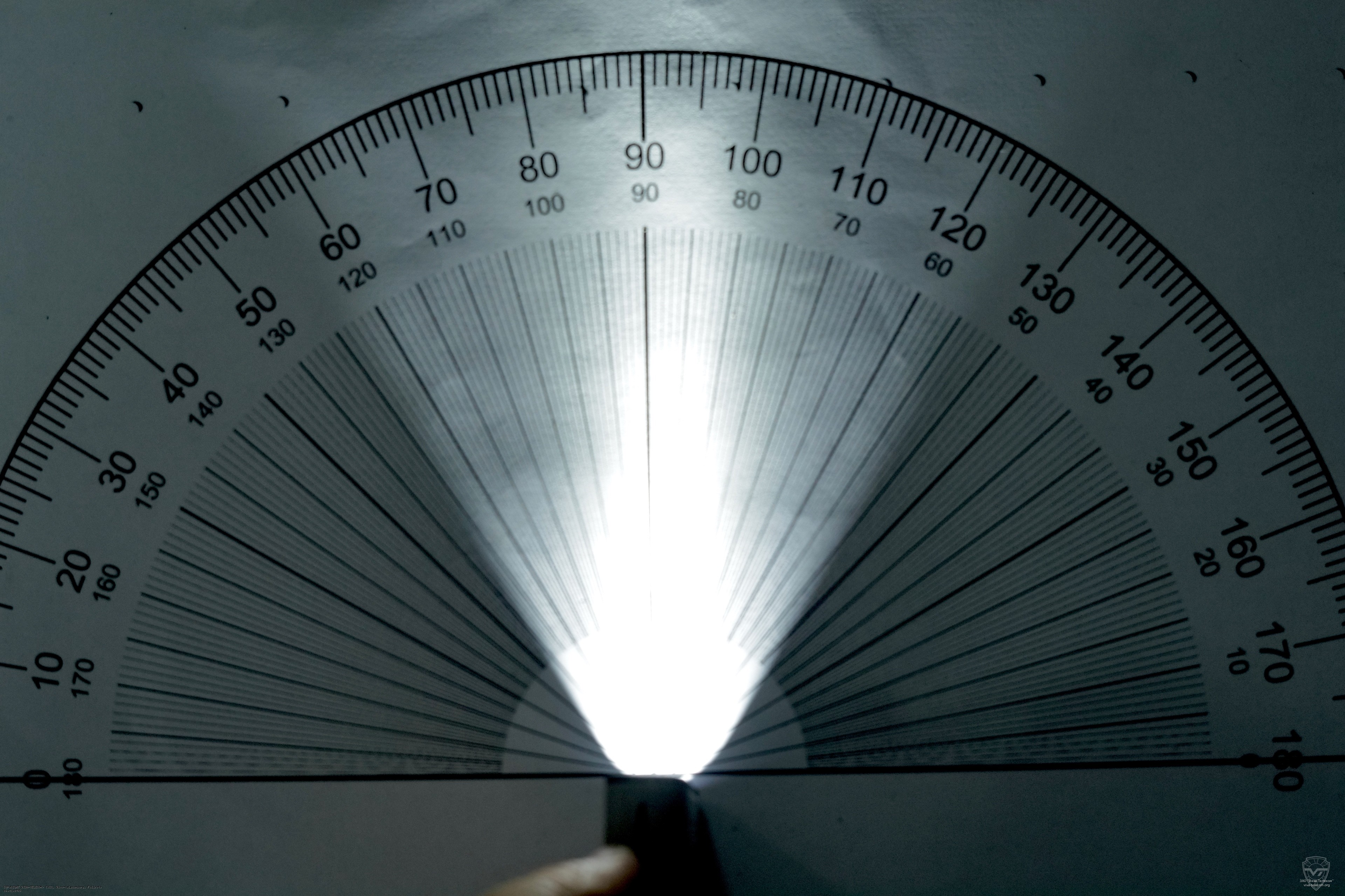 ������ ���� ��������� ����� ������ RovyVon E60