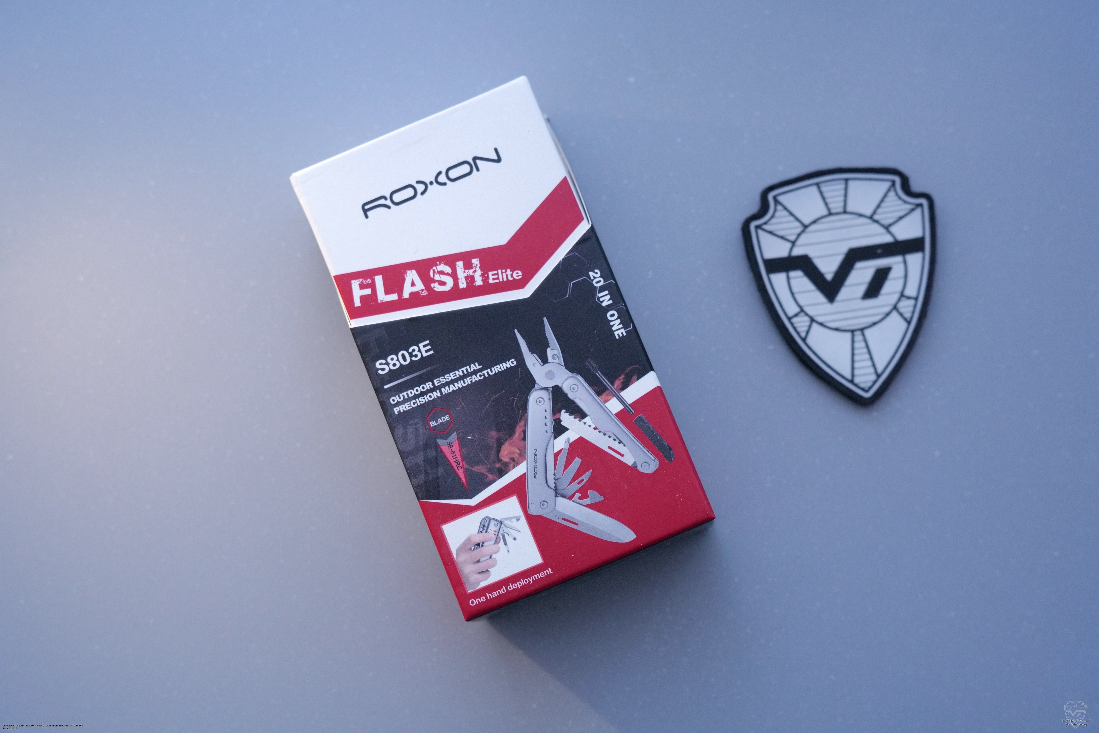 Упаковка мультитула Roxon Flash Elite S803E. Roxon S803E Упаковка мультитула Roxon Flash Elite S803E