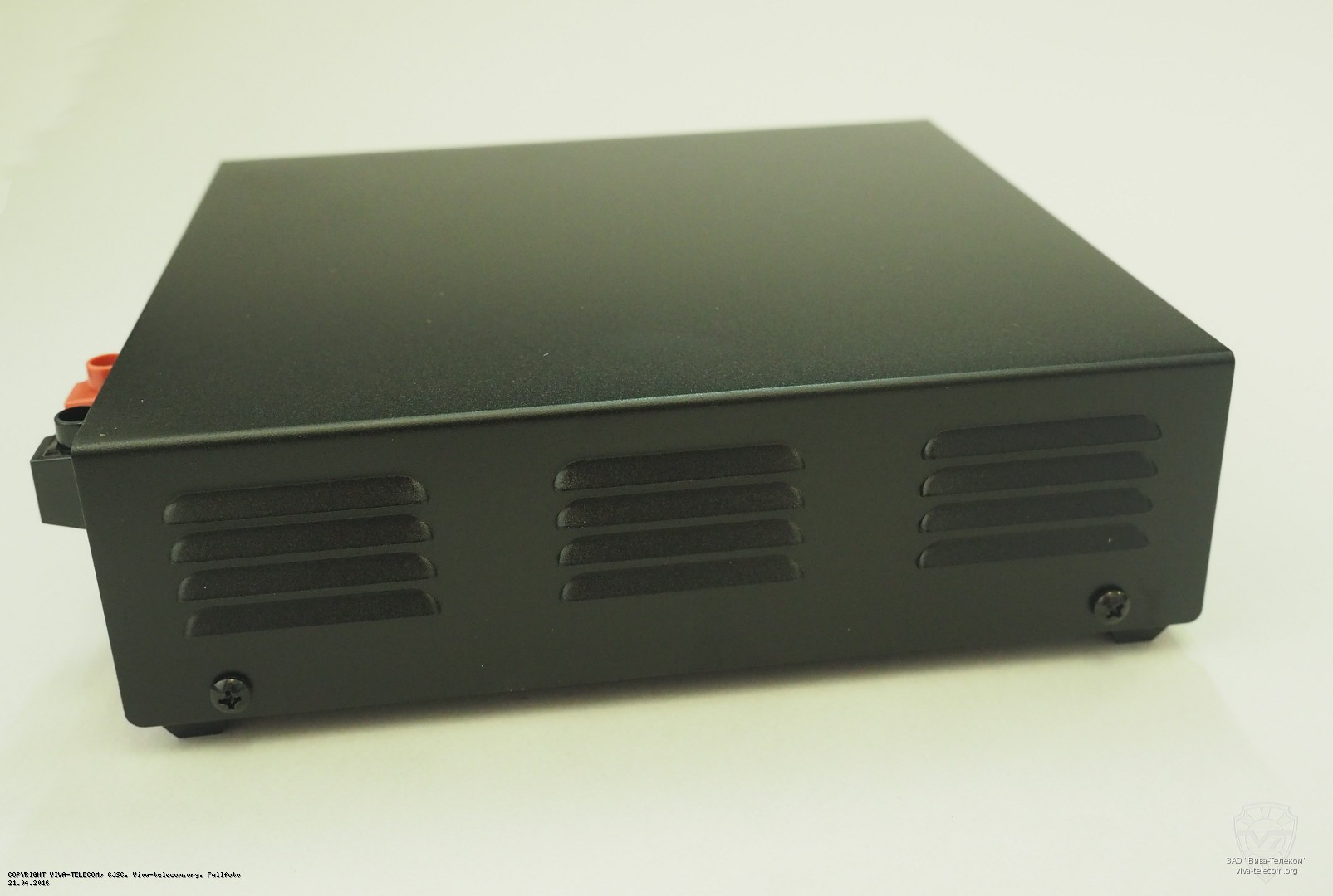 ������� ����������� ��������� ������� Samlex SEC-1225