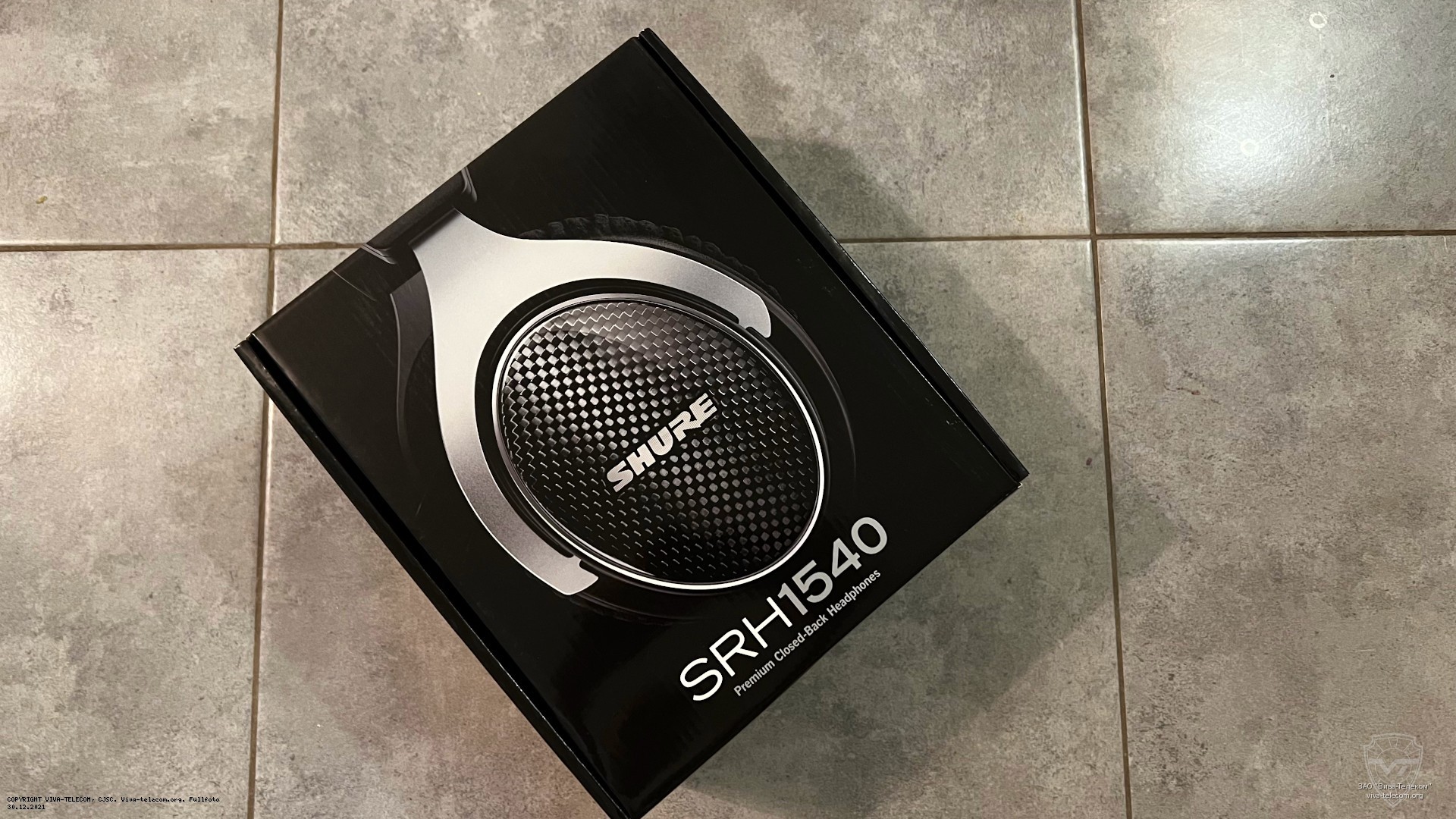   Shure SRH1540