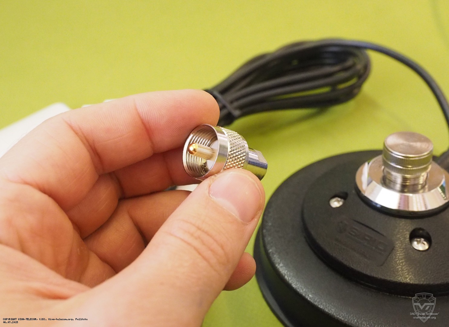 �� ���������� FME-UHF