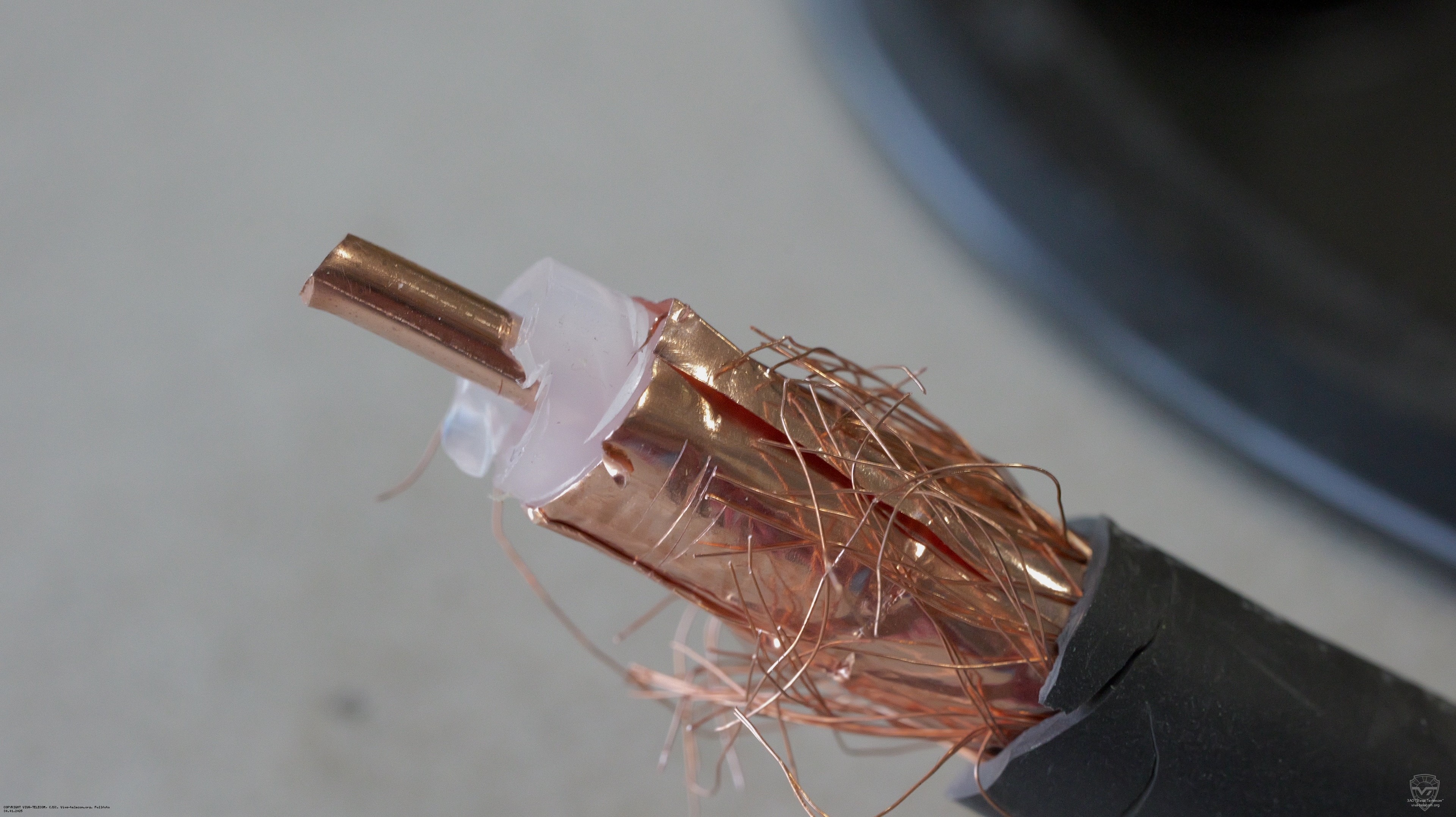 Конструкция кабеля коаксиального Siva RH100. Siva RH100 Конструкция кабеля коаксиального Siva RH100