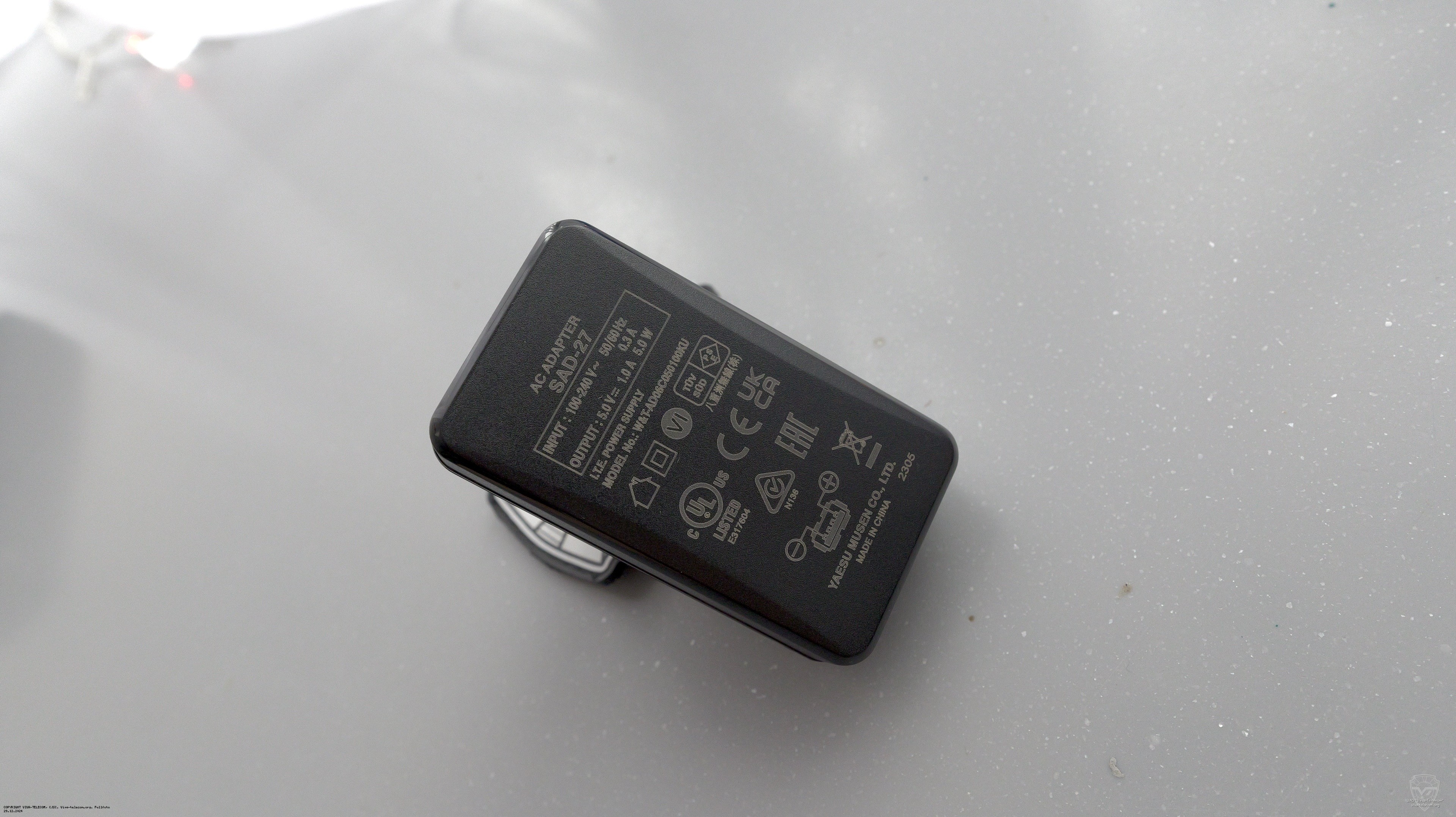 ������� ������� SAD-27 ��� ������������ Standard Horizon HX-320