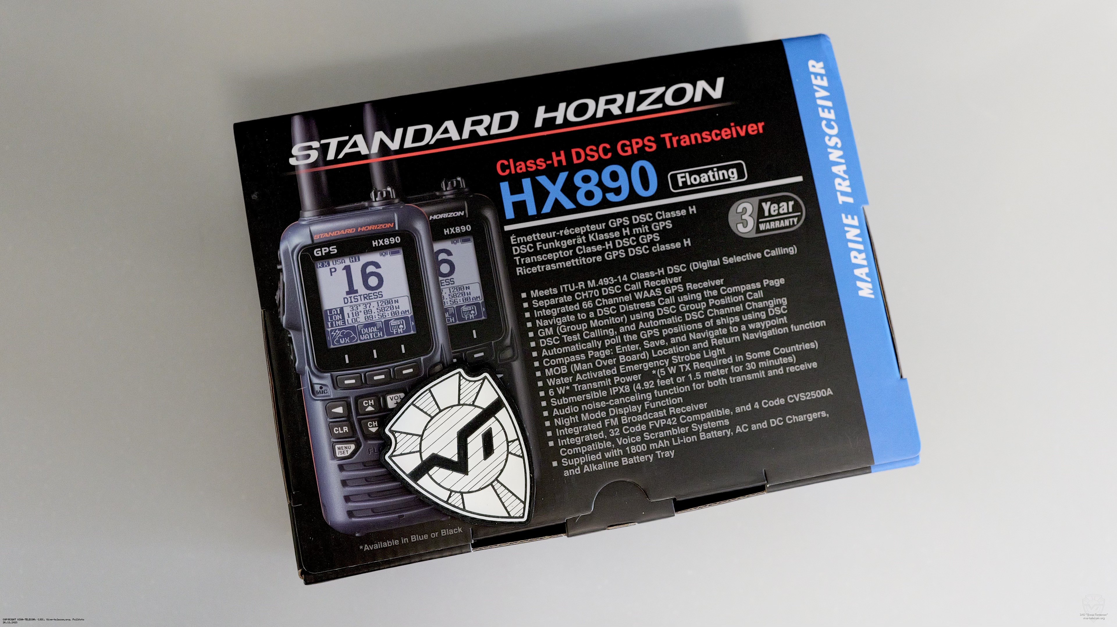 �������� ������������ Standard Horizon HX890