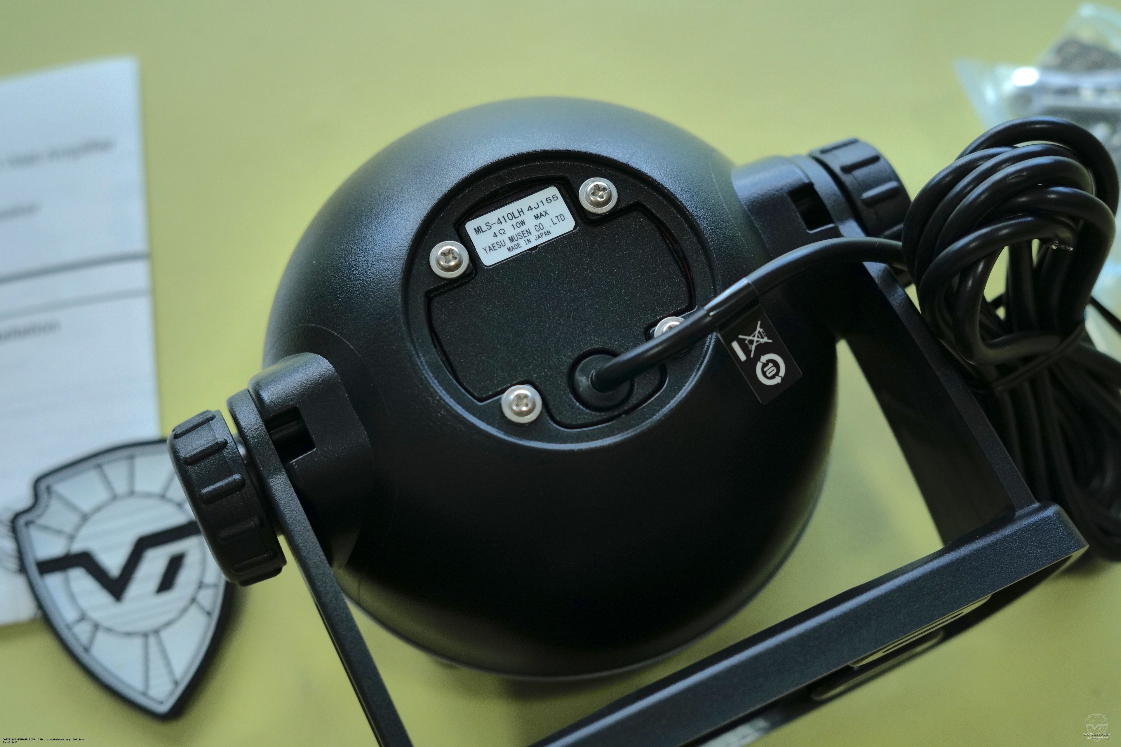 Вид сзади динамика Standard Horizon MLS-410LH. Standard Horizon MLS-410LH Вид сзади динамика Standard Horizon MLS-410LH