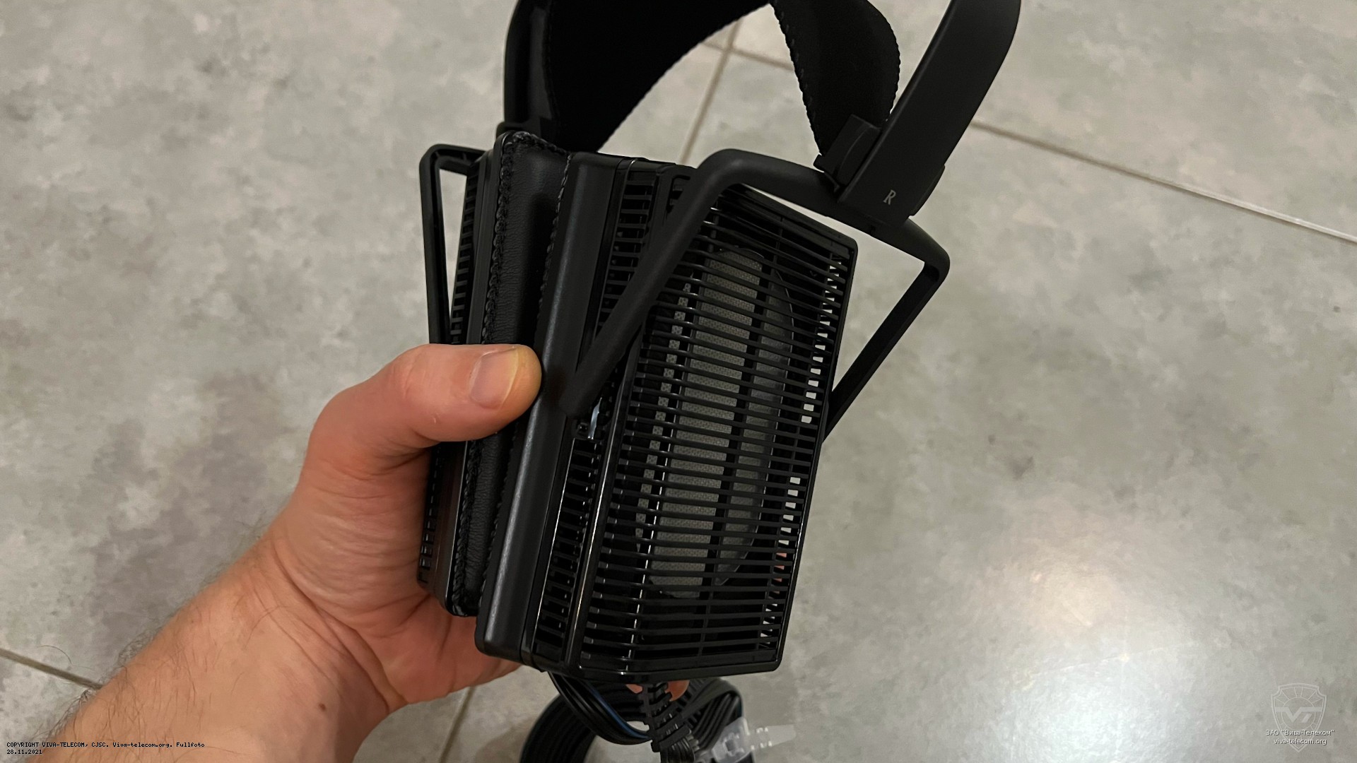 ������������������ �������� Stax SR-L300