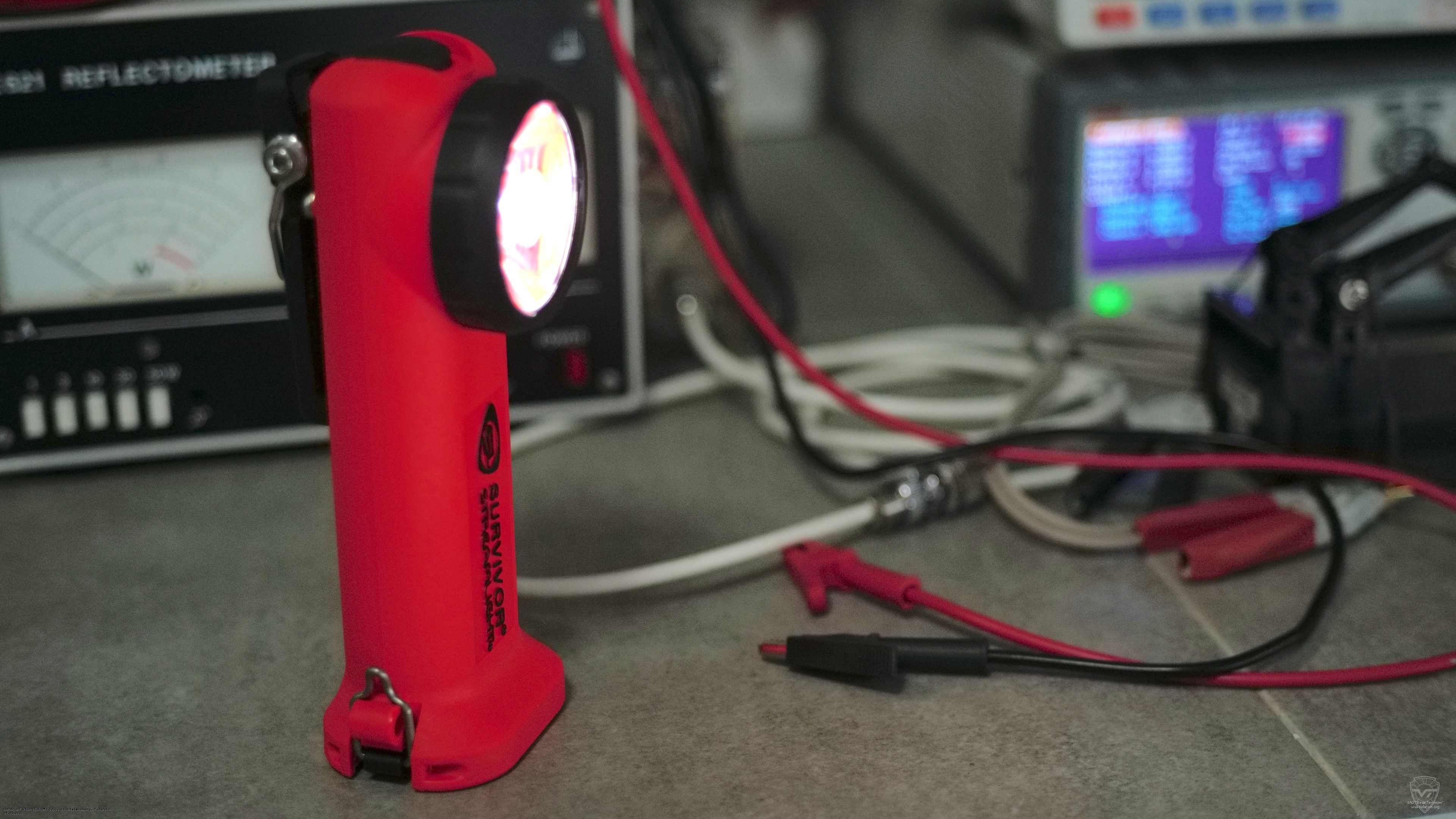 ������ ��������� Streamlight Survivor