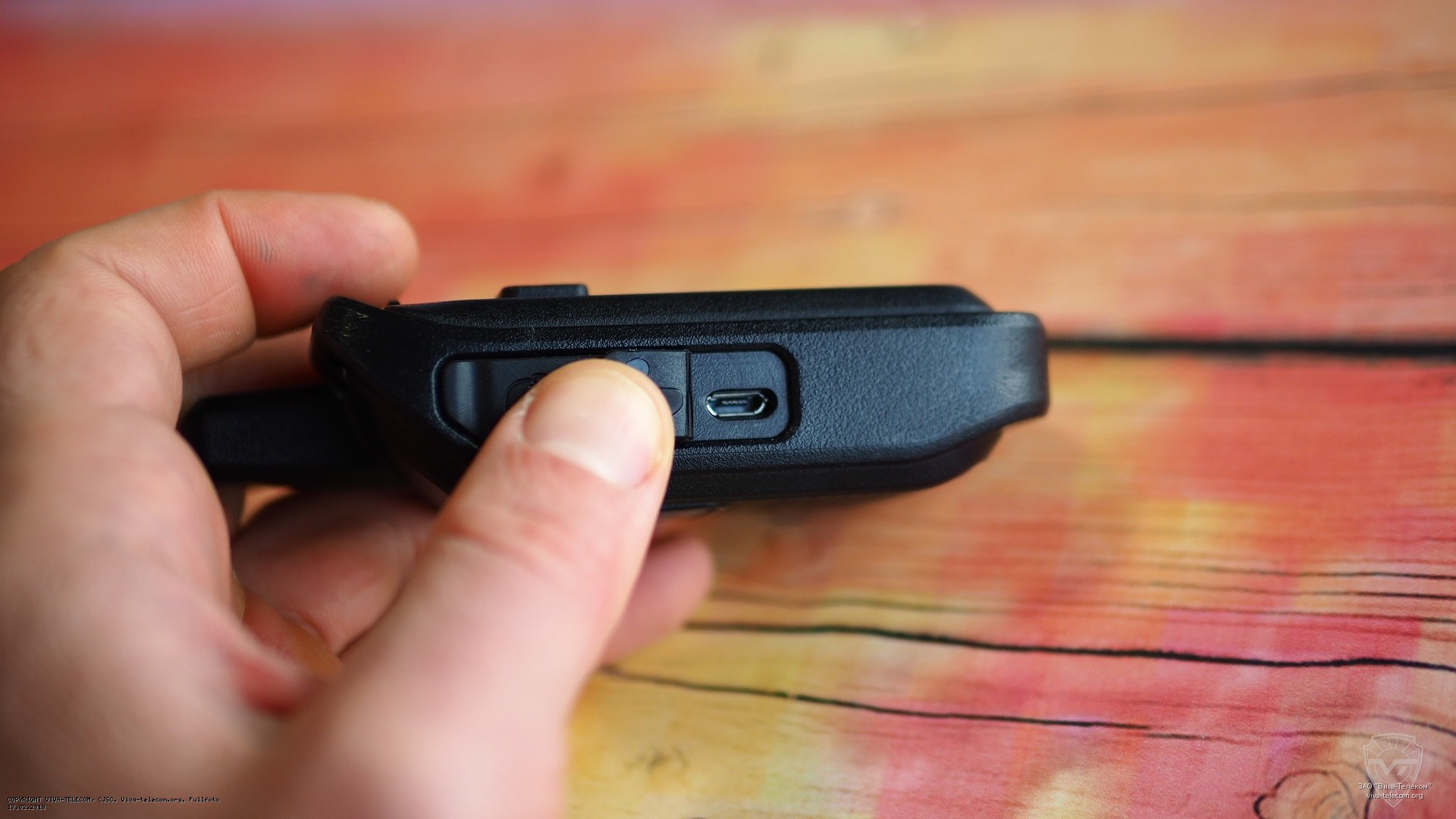 ������ microUSB ������������ ����� �����