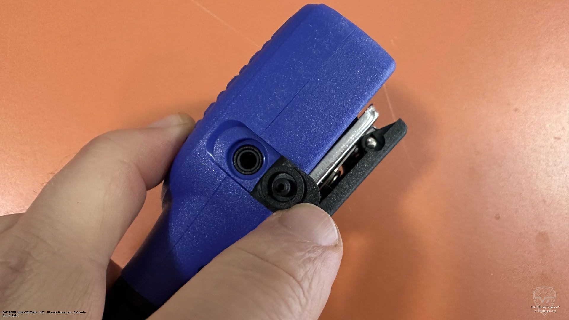 Выход на наушник у спикер-микрофона Терек ТУЗ-425-Ex. Терек ТУЗ-425-Ex Выход на наушник у спикер-микрофона Терек ТУЗ-425-Ex