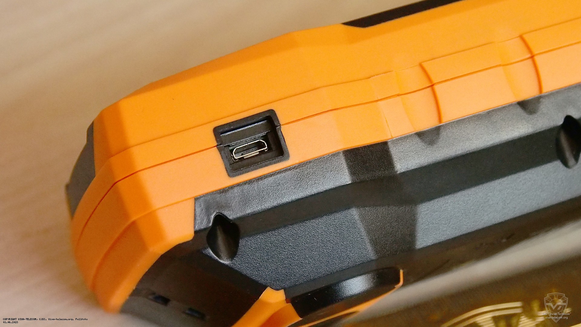 ������ ����������� USB ���������� Testo 300