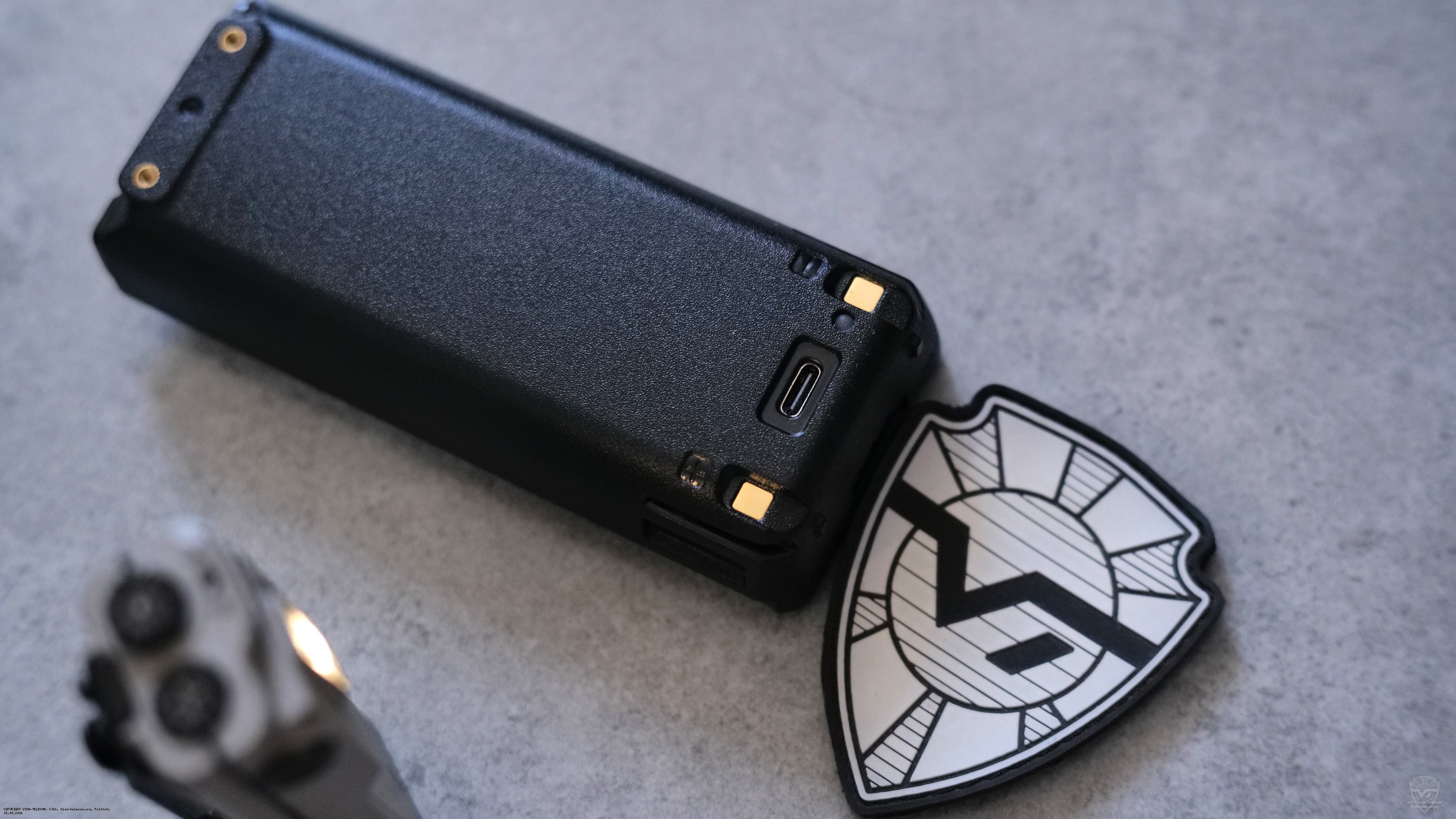 ���� USB ��� ������� ������������ TYT UVL-15W