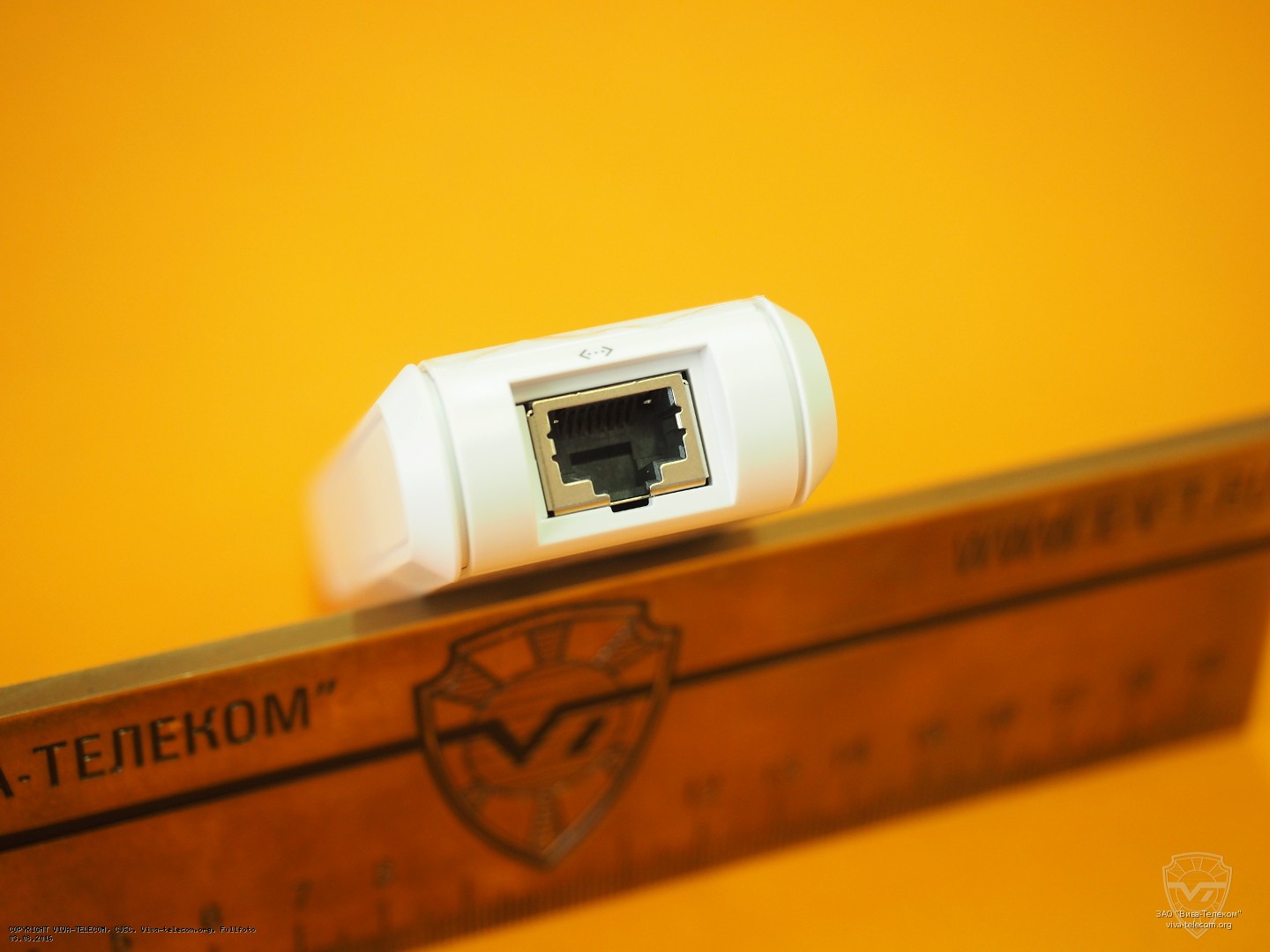 ���� RJ45 1� 10/100/1000 Ethernet