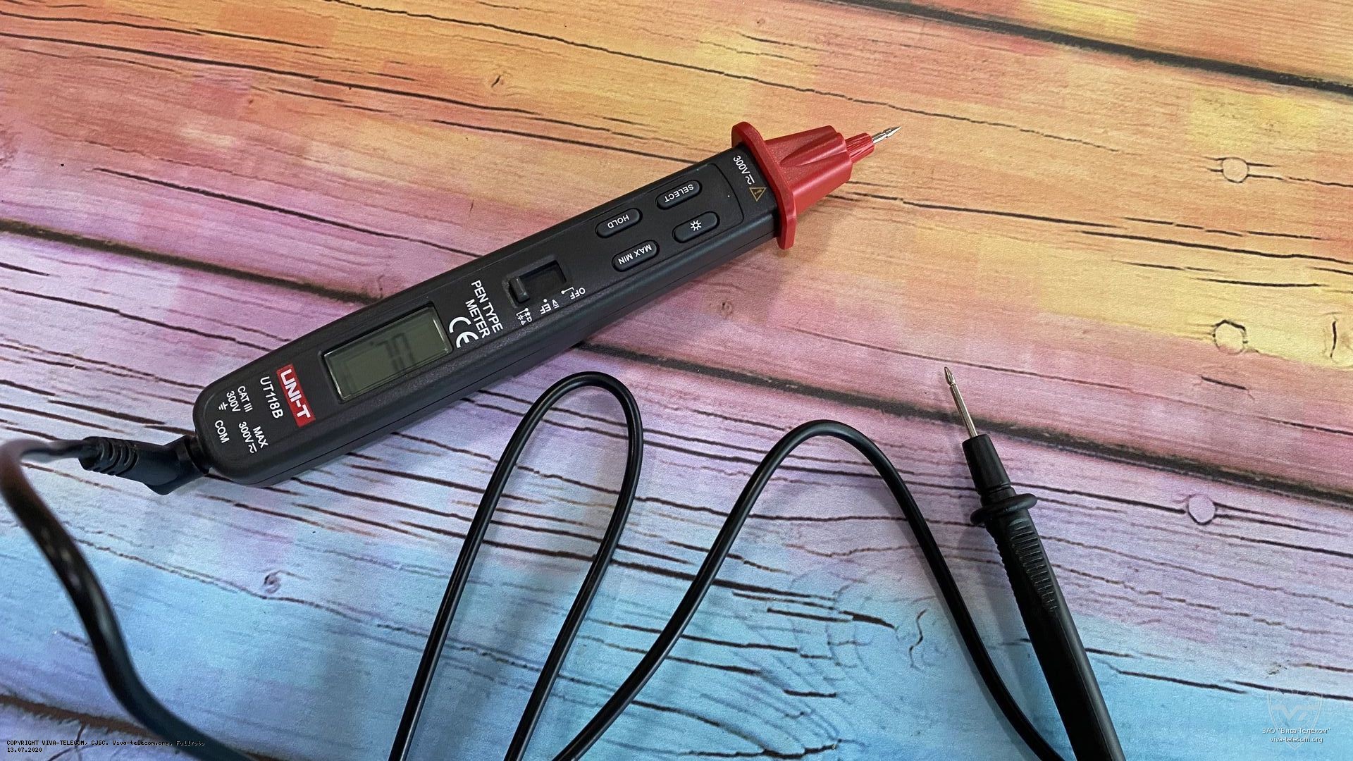 ���� ������� UNI-T UT118B