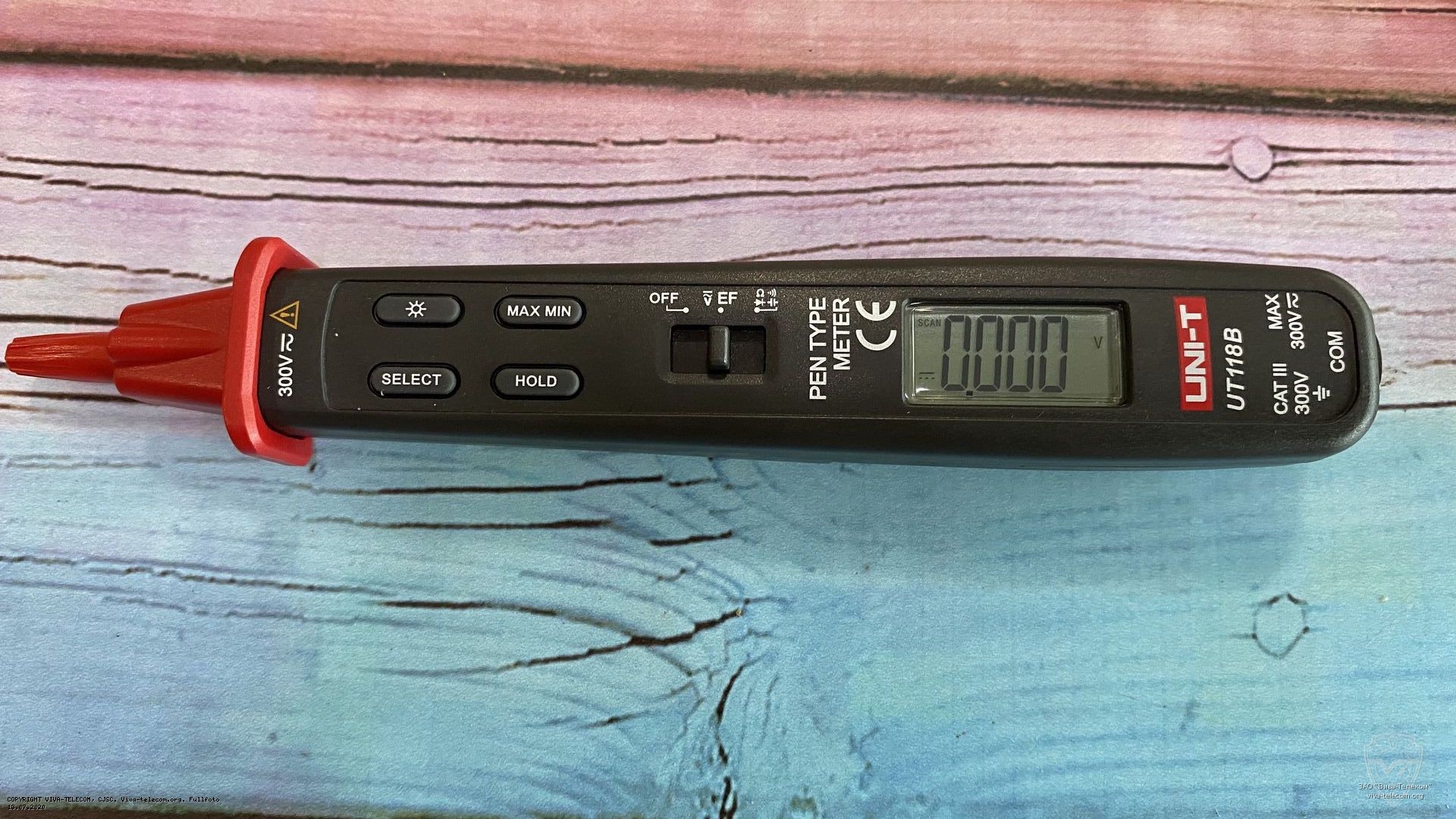 ����������-������� UNI-T UT118B