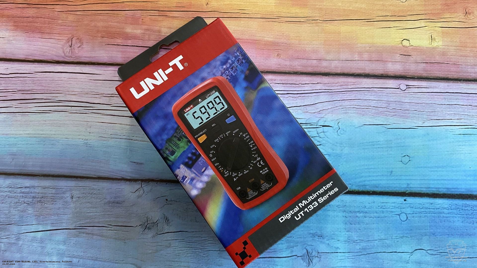 Упаковка мультиметра UNI-T UT133B. UNI-T UT133B Упаковка мультиметра UNI-T UT133B