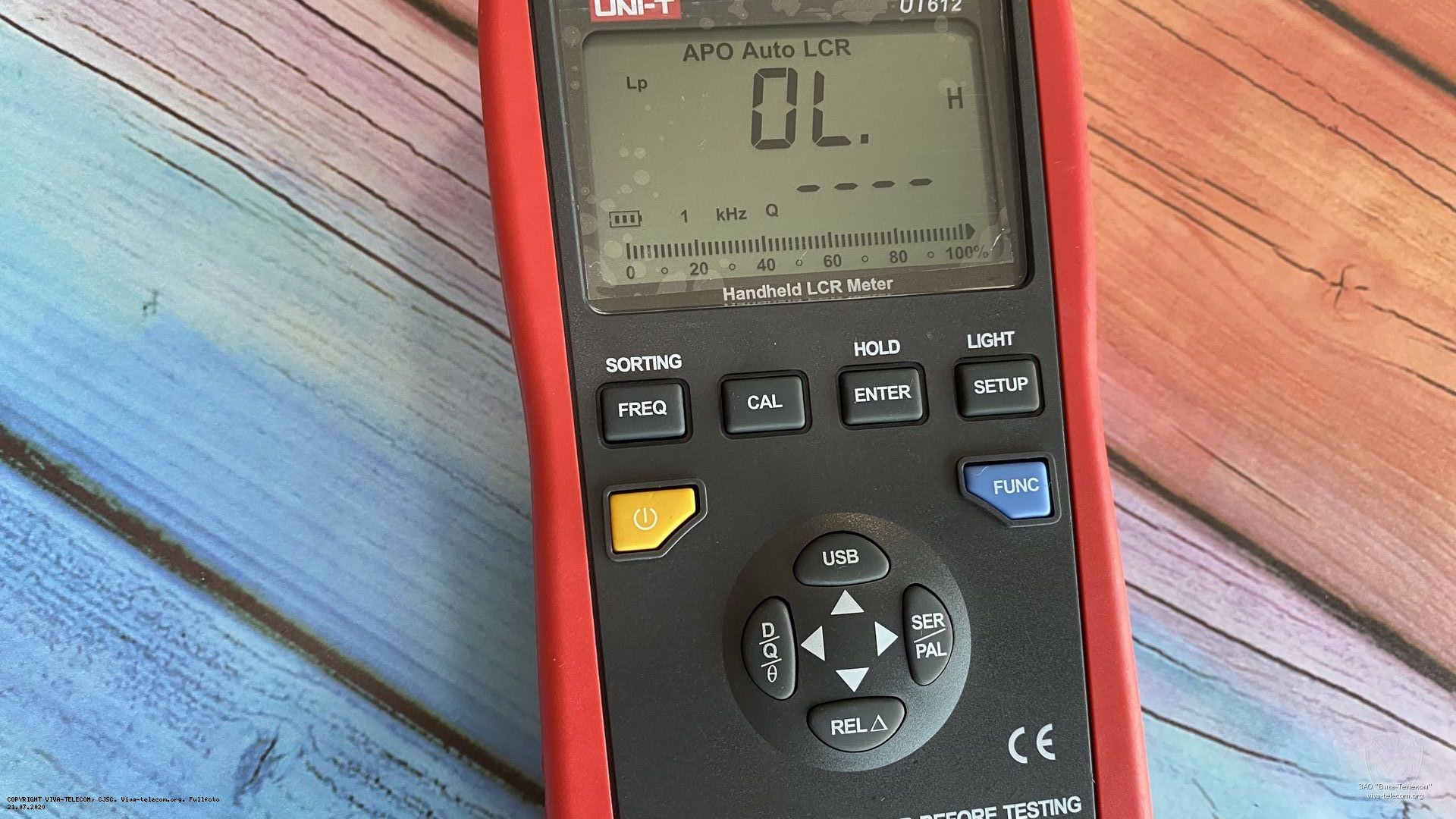 ������ ��������� ������� UNI-T UT612