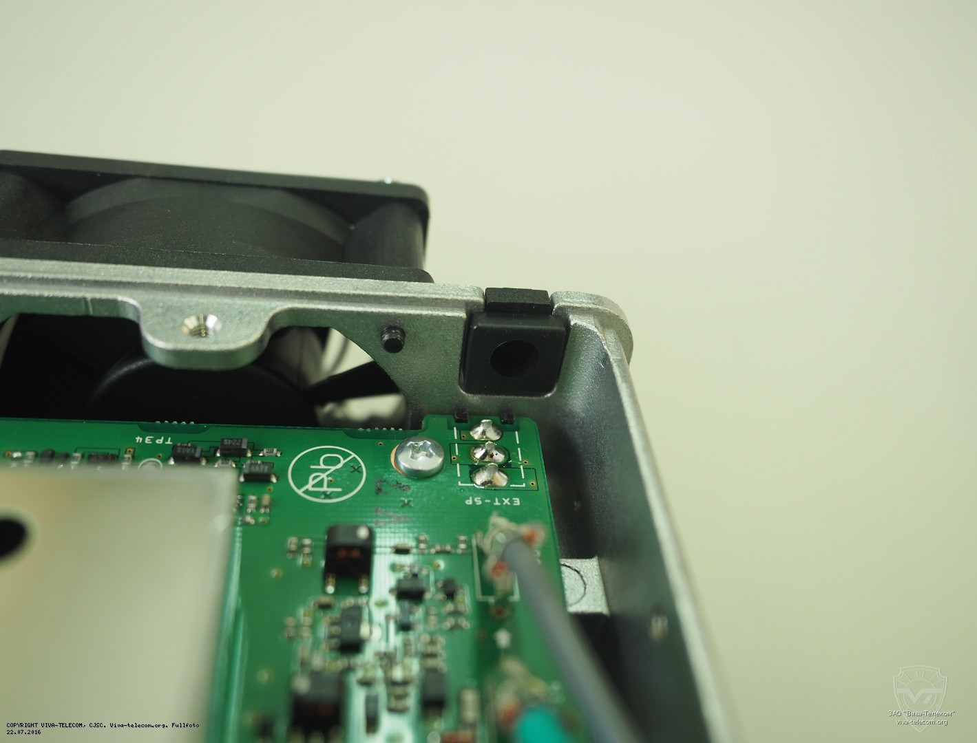 �������� ������������� ������� Vertex Standard VX-1400