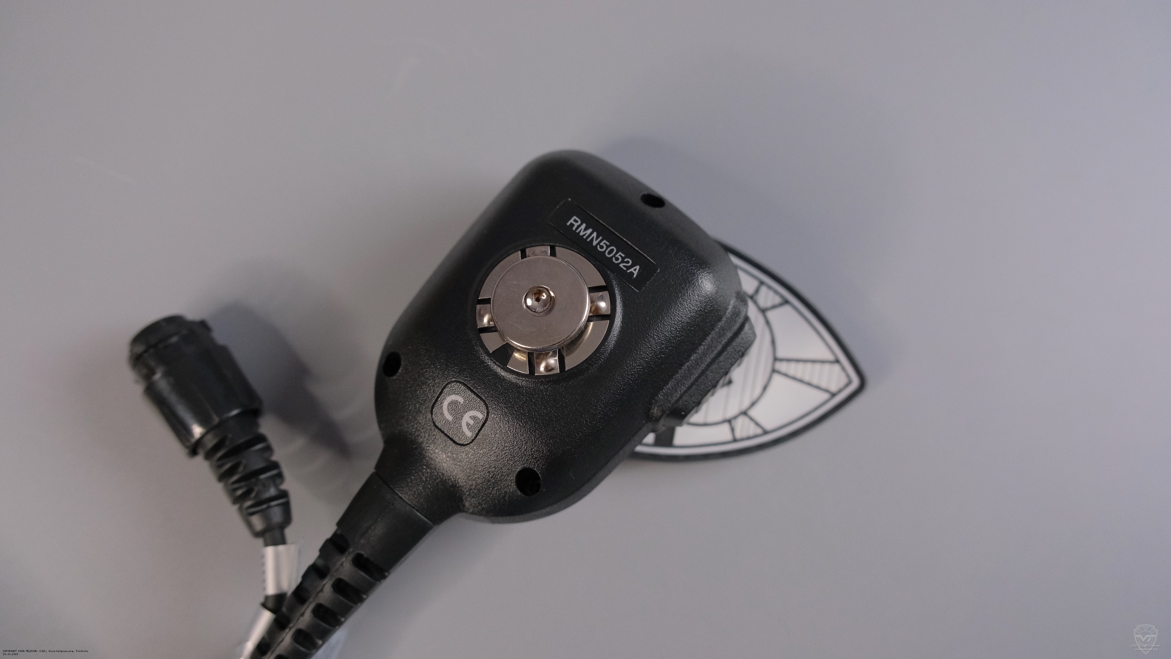 Вид микрофона Viva RMN5052 сзади. Viva RMN5052 Вид микрофона Viva RMN5052 сзади