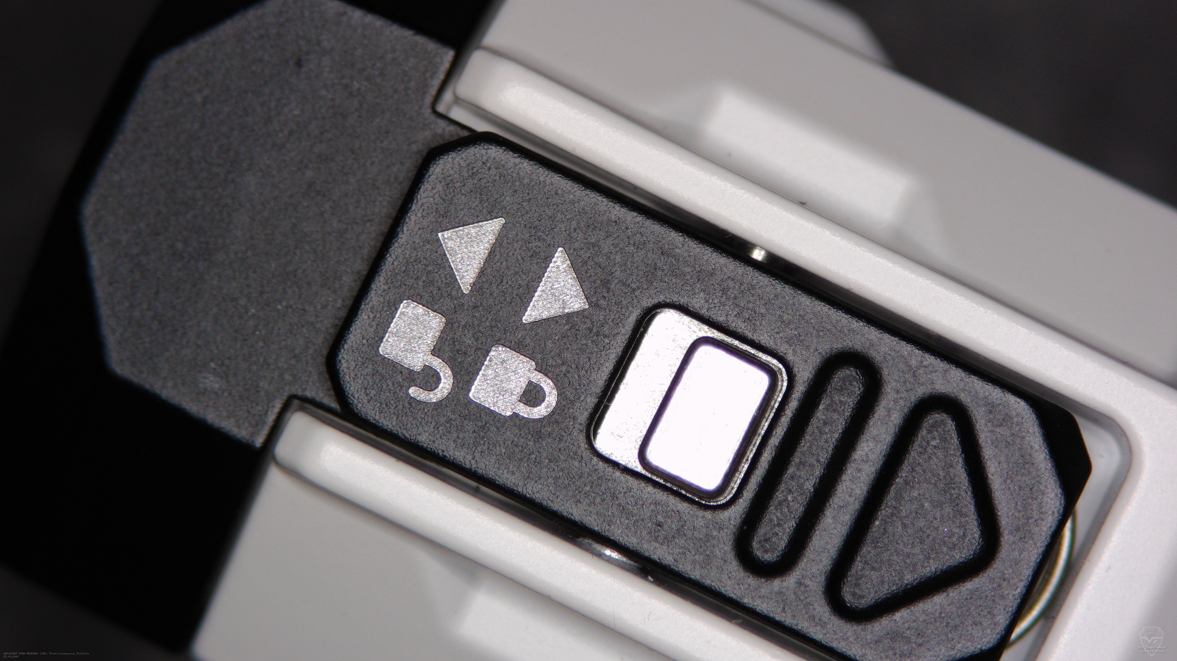 Блокировка фонаря Wuben X4. Wuben X4 Блокировка фонаря Wuben X4