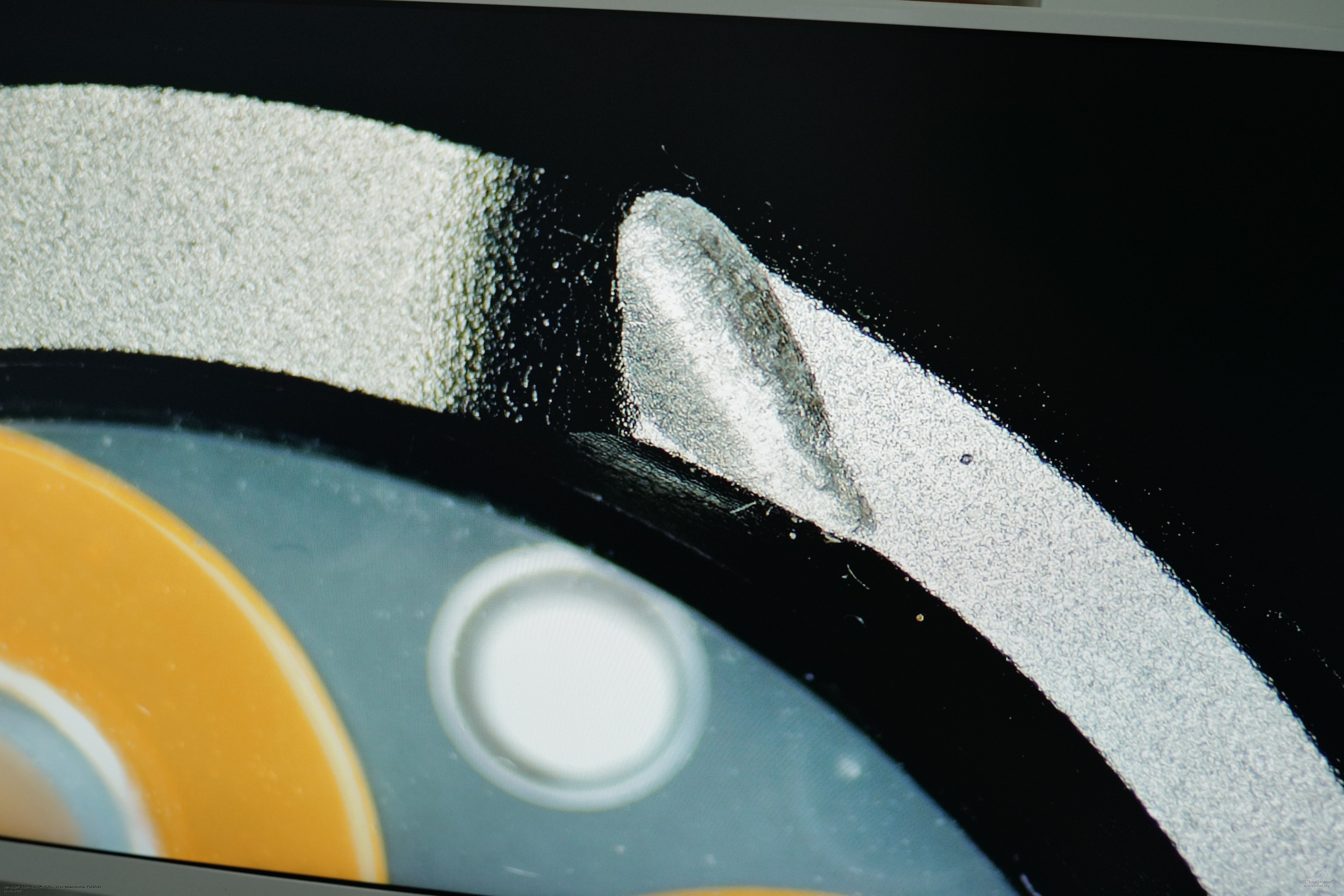 ������� ������ ������ Wurkkos TS26S