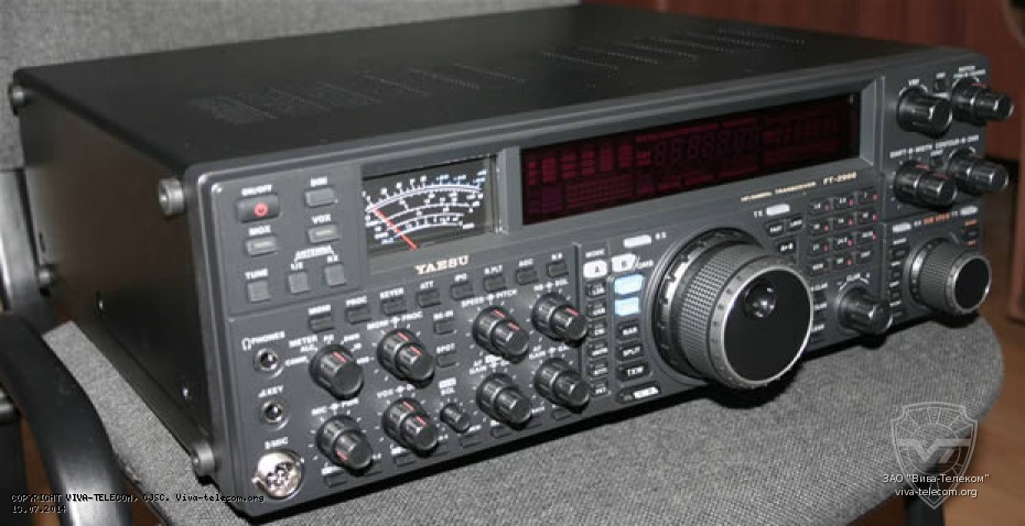 ������������ Yaesu FT-2000