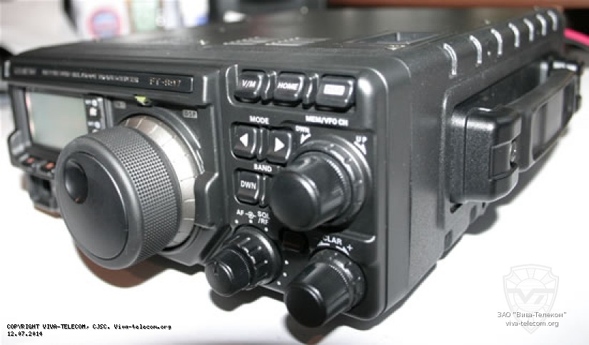 HF VHF UHF ������������ YAESU FT-897