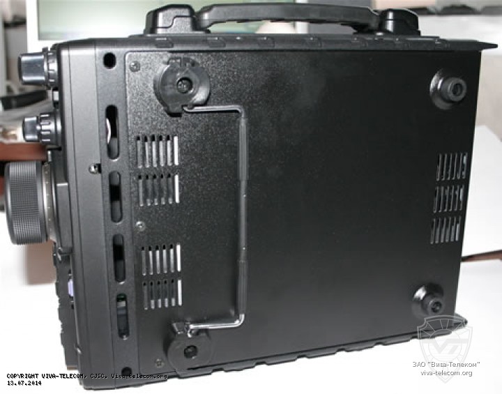 FT-897 YAESU. ��� �����.