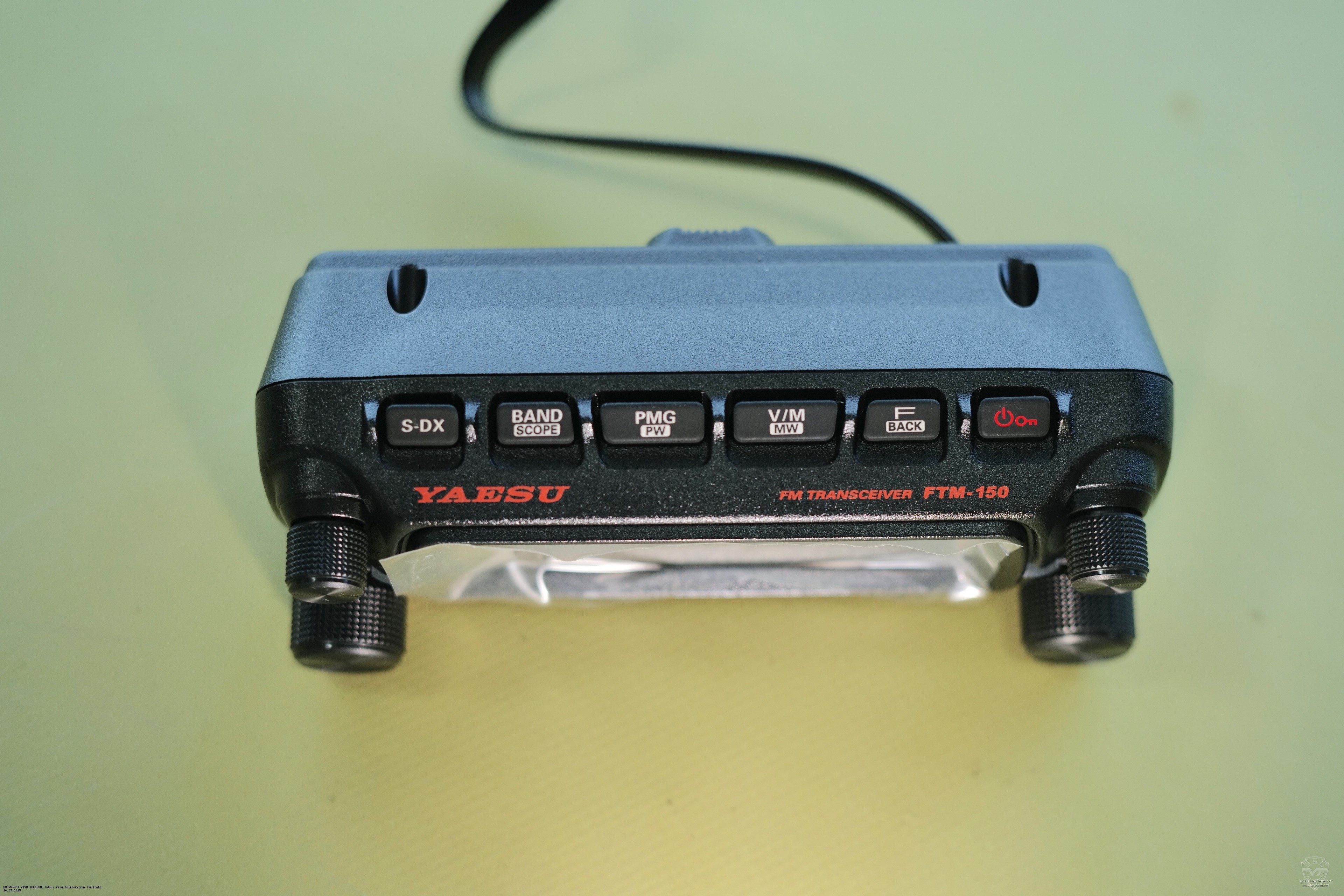 ������ ���������� ������������ Yaesu FTM-150R