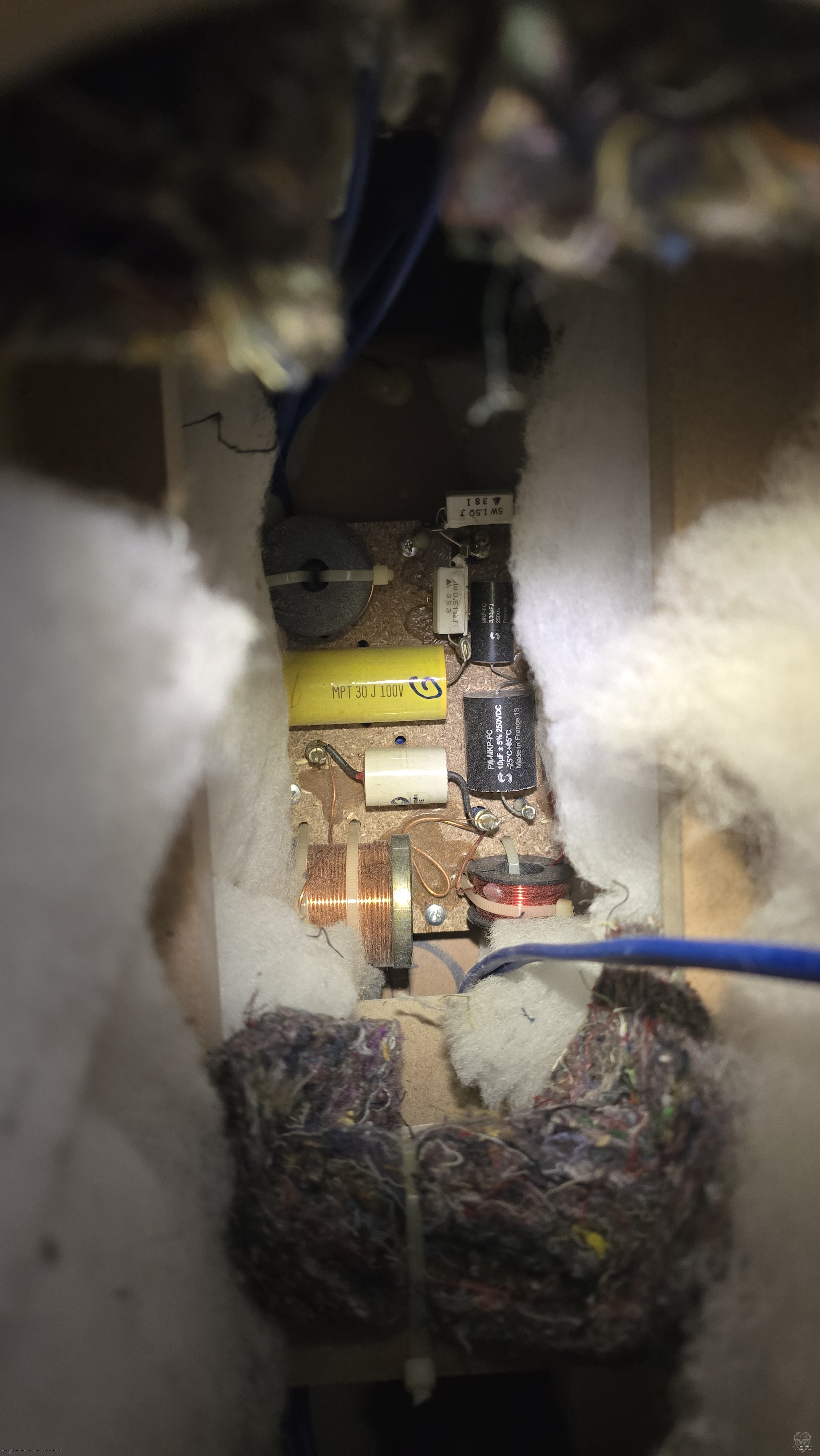 ���������� �������� ������������ ������� Yamaha NS-F901 Soavo