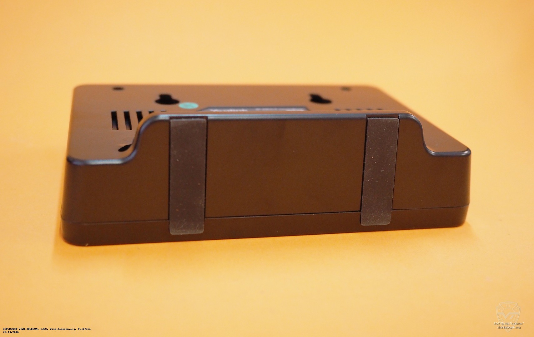 ����������������� ������� �� ���� Yealink W52P