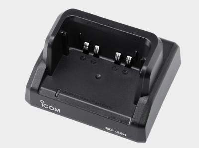 Icom BC-224
