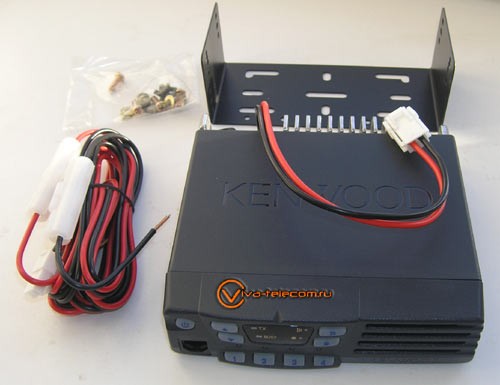 H tk. Кенвуд tk-7108. Рация Кенвуд ТК 7108н. Радиостанция Kenwood tk 7302. Kenwood tk-8108.