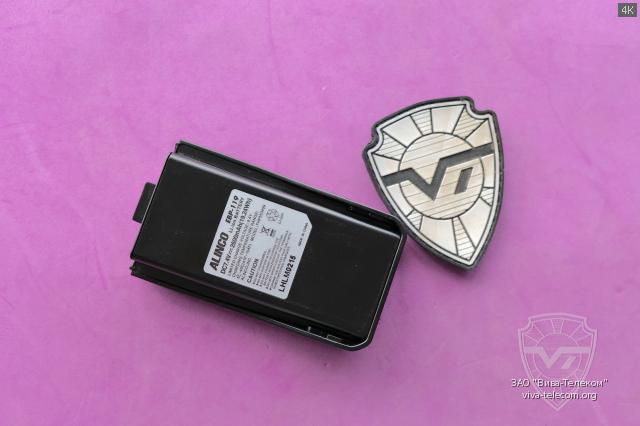    Alinco DJ-V100