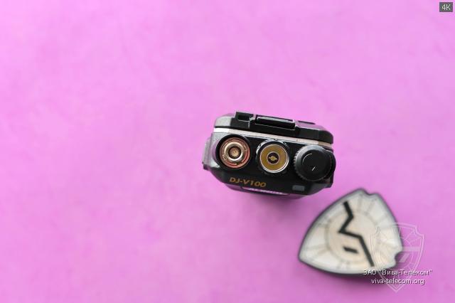   Alinco DJ-V100 