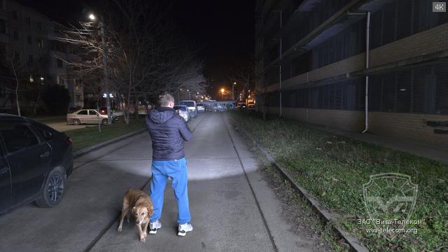 ���� ������ Armytek Dobermann Pro Max �� �������� ���������