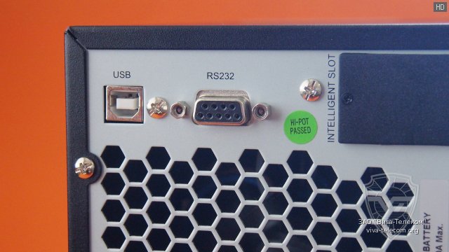 USB  RS-232   Inelt Monolith E 1000LT