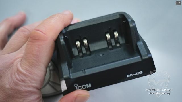 �������� ��������� ���������� Icom BC-223