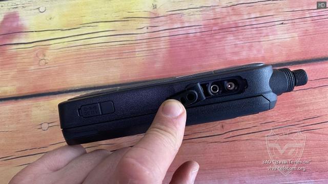 ������ ��������� ������������ Icom IC-A25N