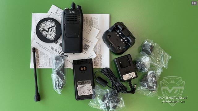 ������������ ������������ Icom IC-F2100D