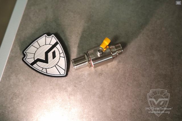 �������������� TWSNKKB-200W-3G