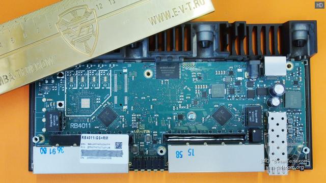 �������� ����� RB4011iGS+RM, ����� ������� ������