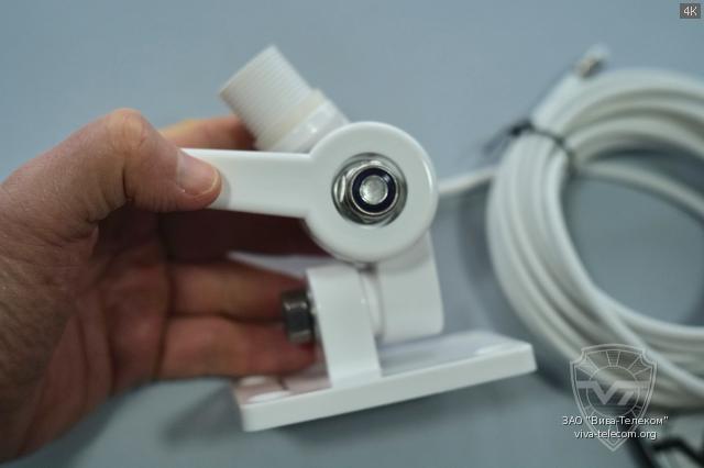 ���������� ��������� ������� Radaxo RM-1 ABS