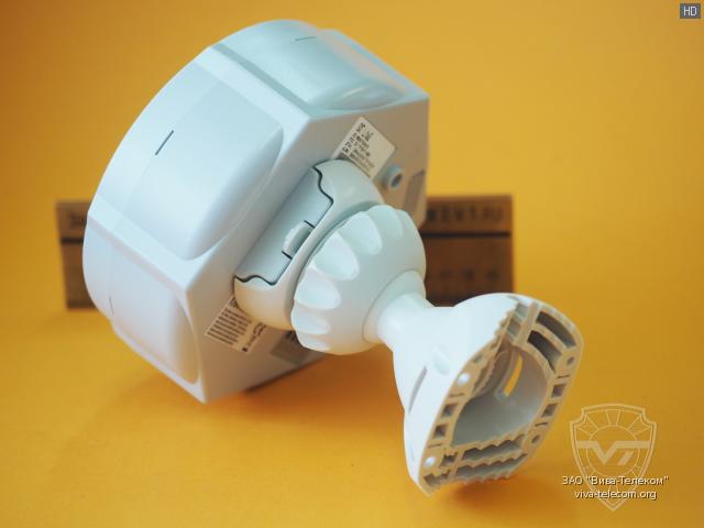 ��������� RF Elements NanoBracket SXT Light � ����� ���������� �� ����� ������� Mikrotik SXT