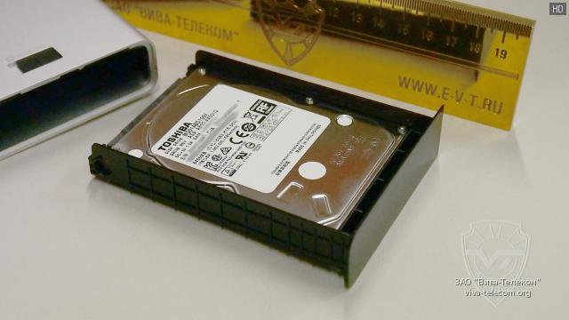 ������� ���� � ����������� Ubiquiti UniFi Cloud Key Gen2 +, ������ 2,5 �����